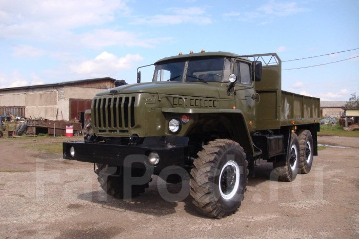 Урал 4320 военный