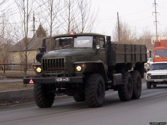 Урал 4320 грузовой бортовой