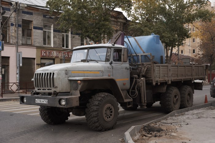 Бортовой Урал 4320 40