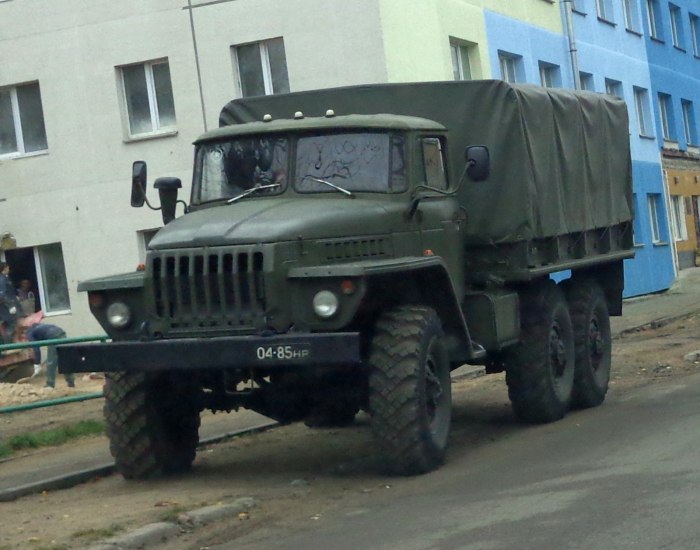 Урал 4320 армейский