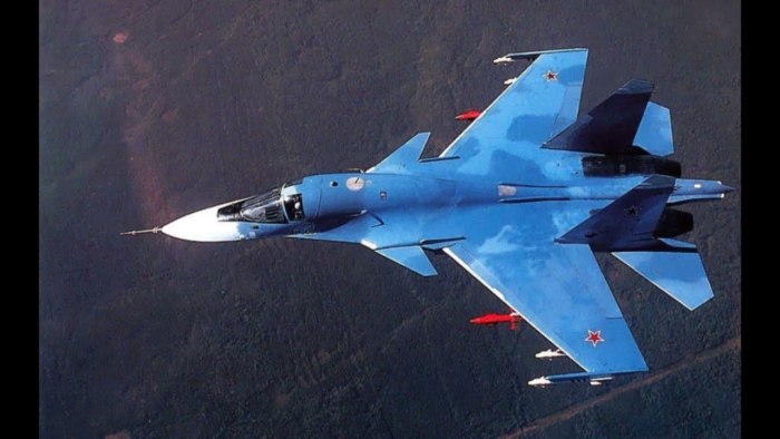 Самолёт истребитель Су 34