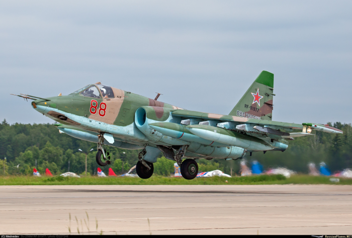Су-18 самолет