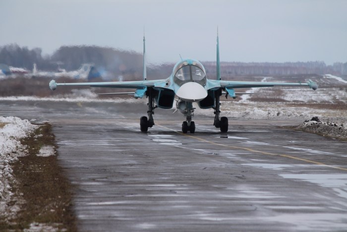 Фронтовой бомбардировщик Су-34