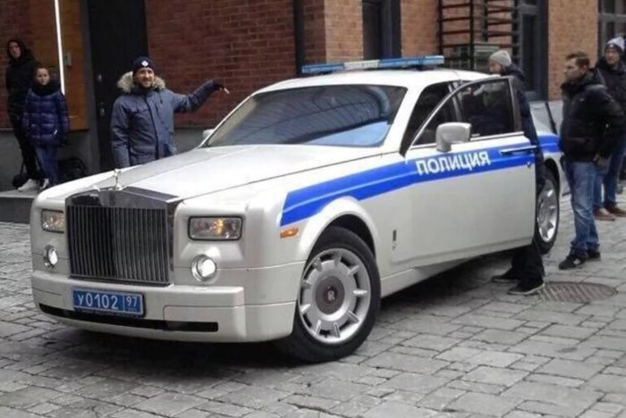 Роллс Ройс полиция Москва