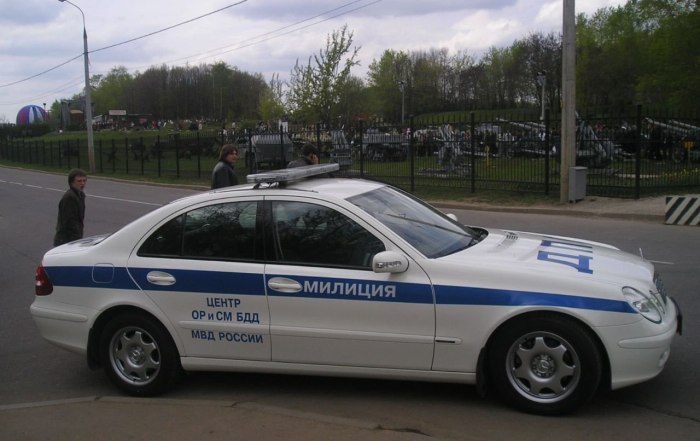Автомобиль «полиция»