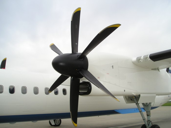 Турбовинтовой самолет АН-24