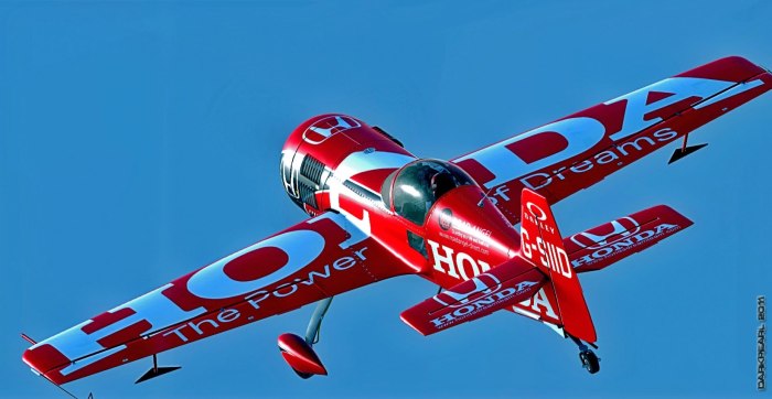 Спортивный самолет Су-26