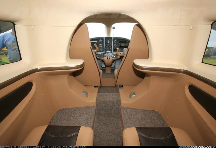 Самолет л-42