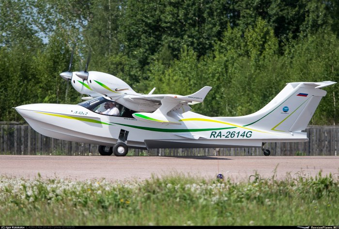 Самолет-амфибия л-42 "Чайка"