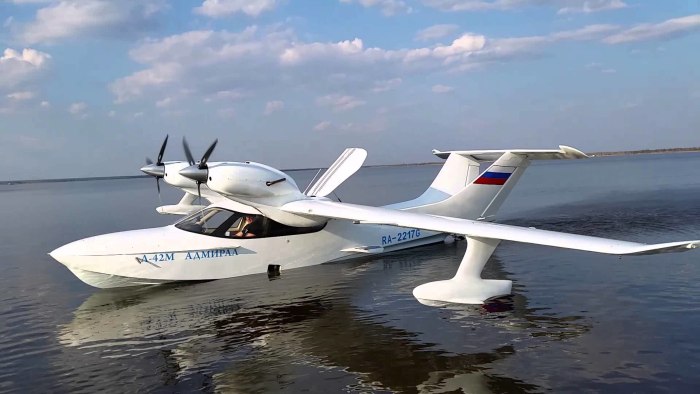 Гидросамолет Чайка л-44