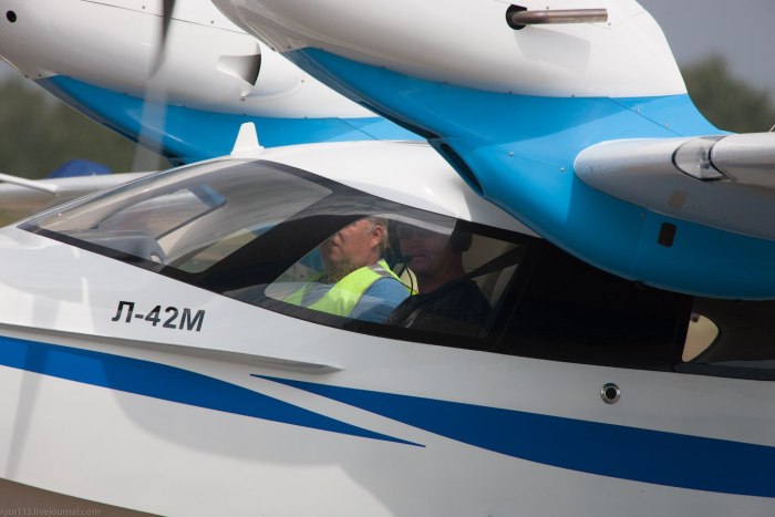 Самолет амфибия л 44