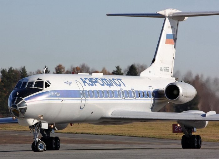 Самолет ту 134