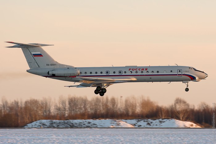 Ту-134 пассажирский самолёт