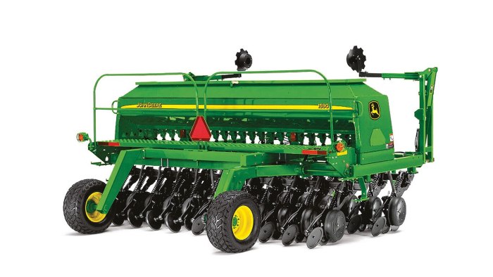 Механическая сеялка John Deere 1590