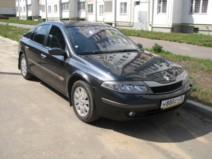 Рено Лагуна 2 черная