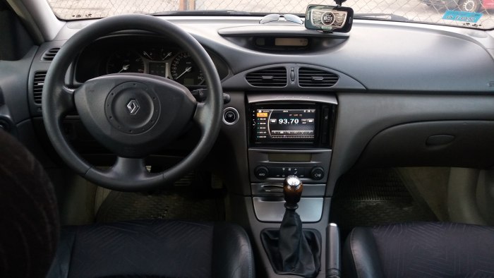 Renault Laguna 2 салон
