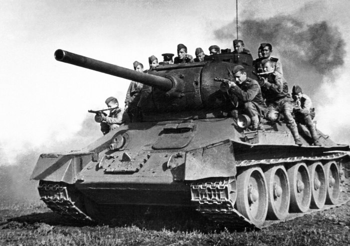 Великая Отечественная война танк т 34