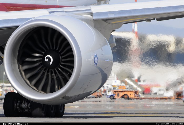 Турбина Боинга 777