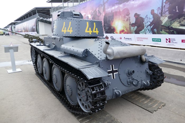Танк PZ 38 T