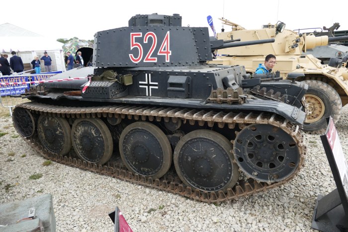 Танк PZ 38 T