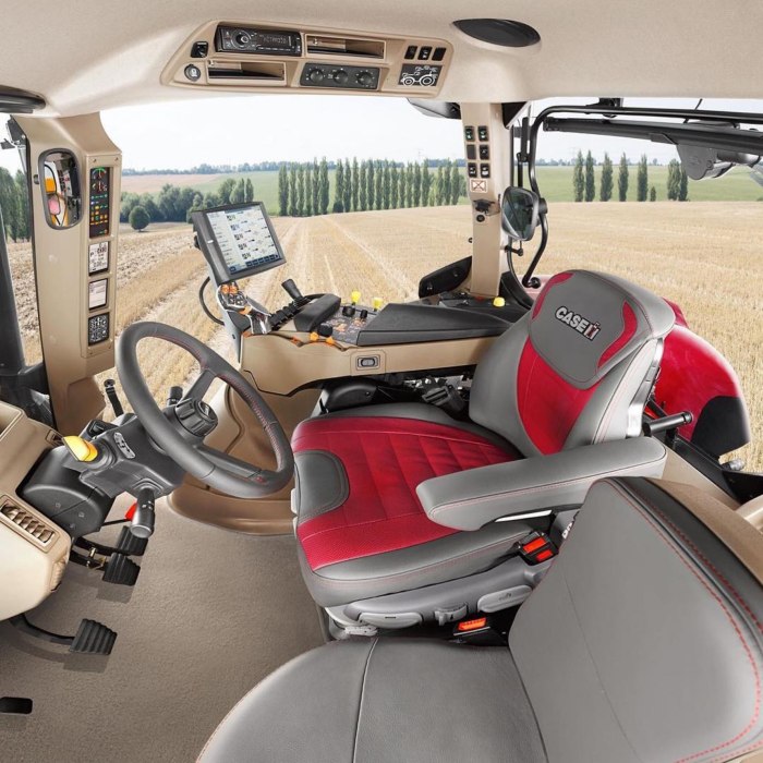 Case IH Optum 300 CVX
