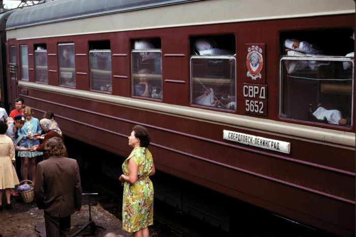 Поезд Свердловск-Ленинград