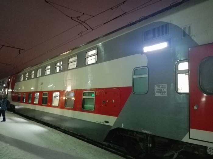 Поезд 004м св
