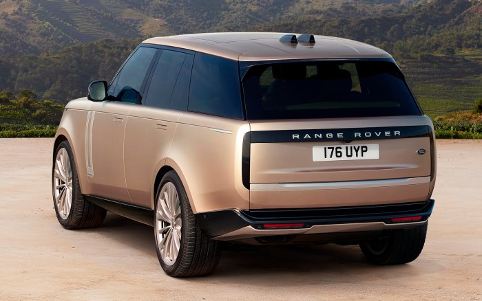 Range Rover SV Autobiography 2023