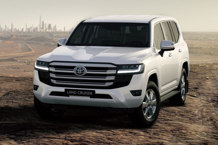 Тойота Land Cruiser LC 300