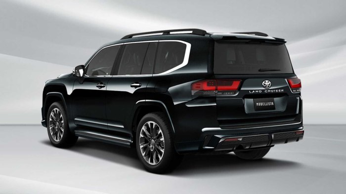 Тойота Land Cruiser LC 300