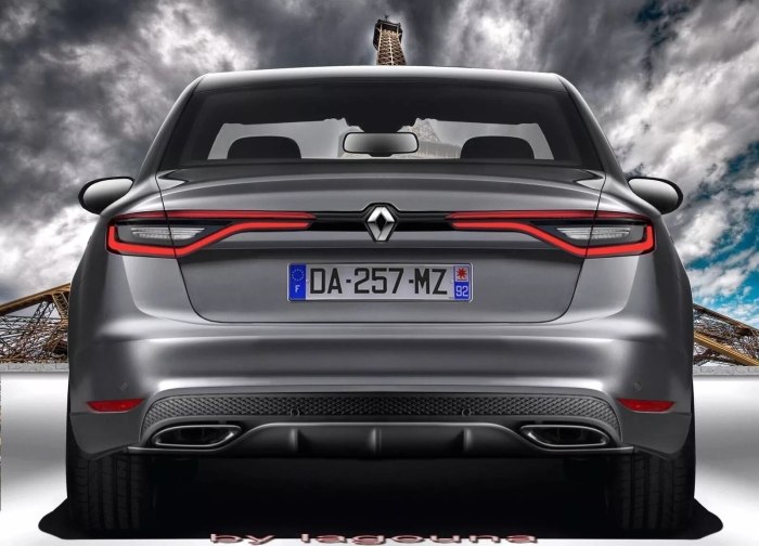 Renault Laguna 2021