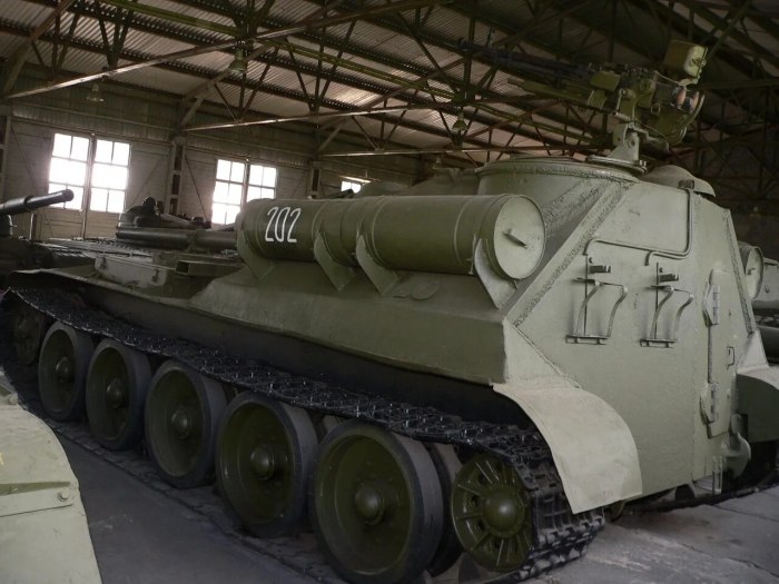 САУ Су-101