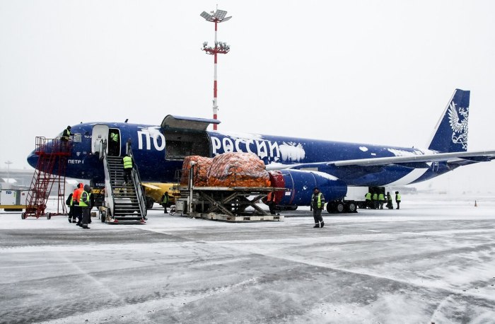 Ту-204 почта России