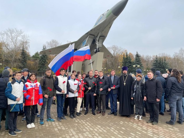 Памятник миг 21 в Жуковском