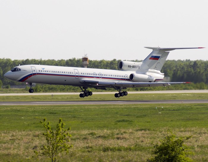 85164 Ту-154б