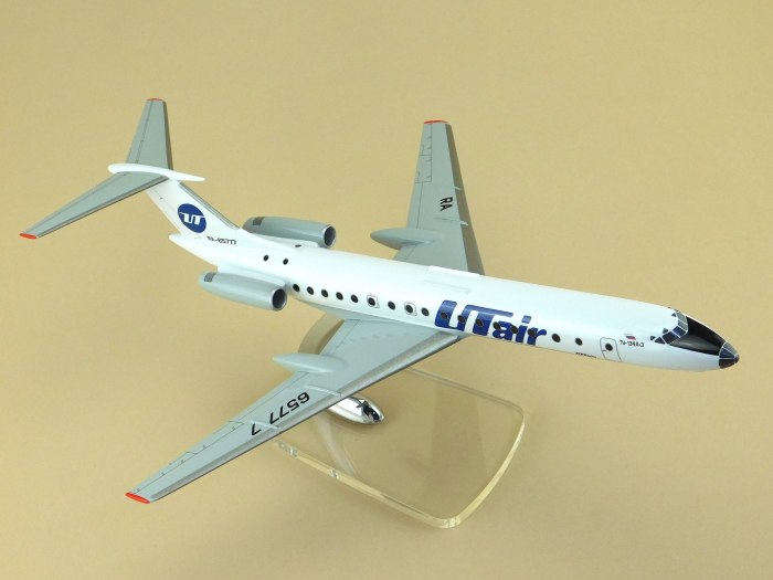 Модель самолета UTAIR