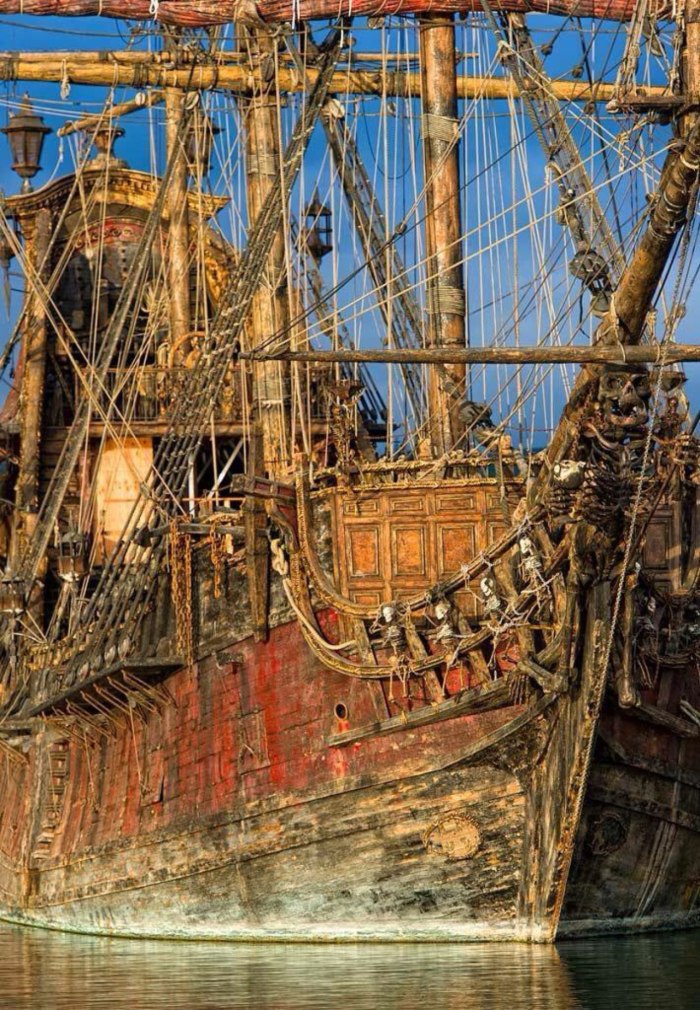 Месть королевы Анны пираты Карибского моря 5