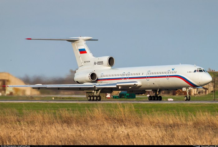 Туполев ту-404