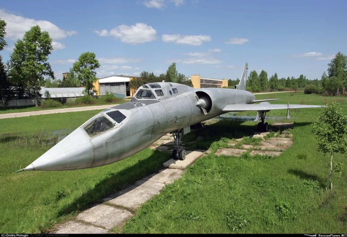 Су 128 самолет