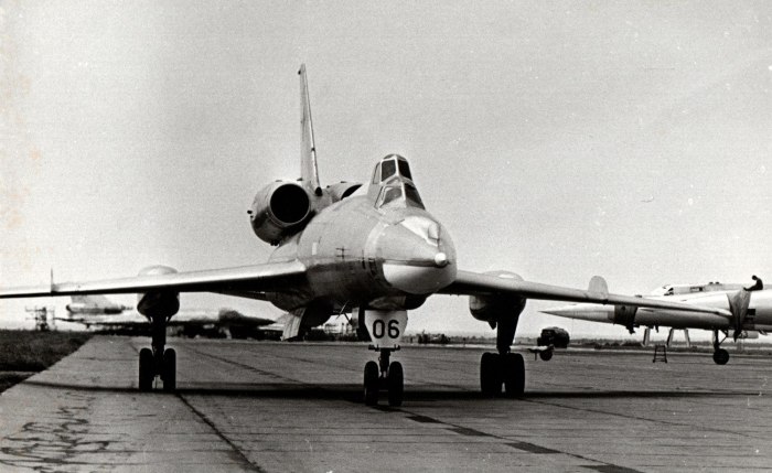 Самолет ту 22