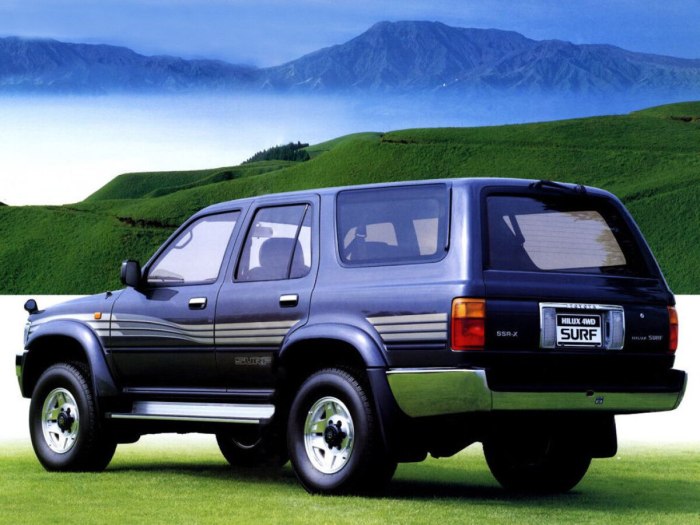 Toyota Hilux Surf 2