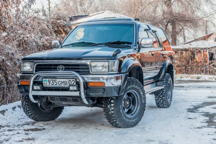 Toyota Hilux Surf 3