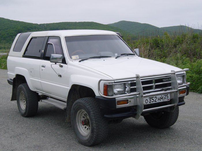 Toyota Hilux Surf 1988