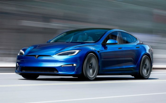 Tesla model s Plaid 2021