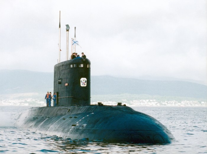 Атомный подводный крейсер всплытие