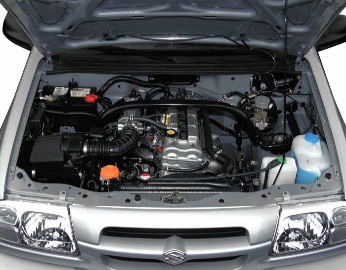 Suzuki Grand Vitara 2.4 под капотом