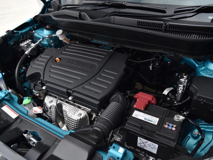 Подкапотное пространство Suzuki Grand Vitara
