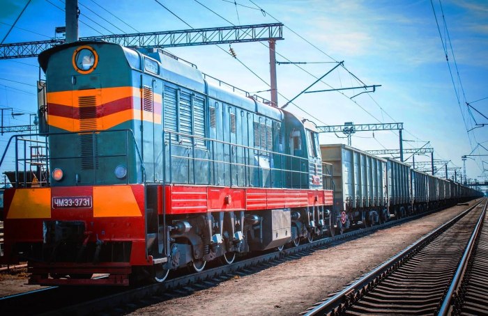 Грузовые поезда России