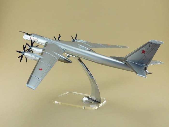 Звезда ту-95мс 1.144