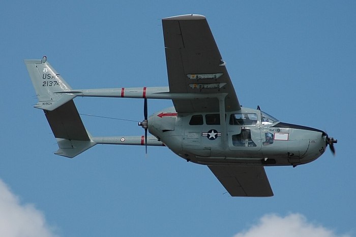 Сесна 336